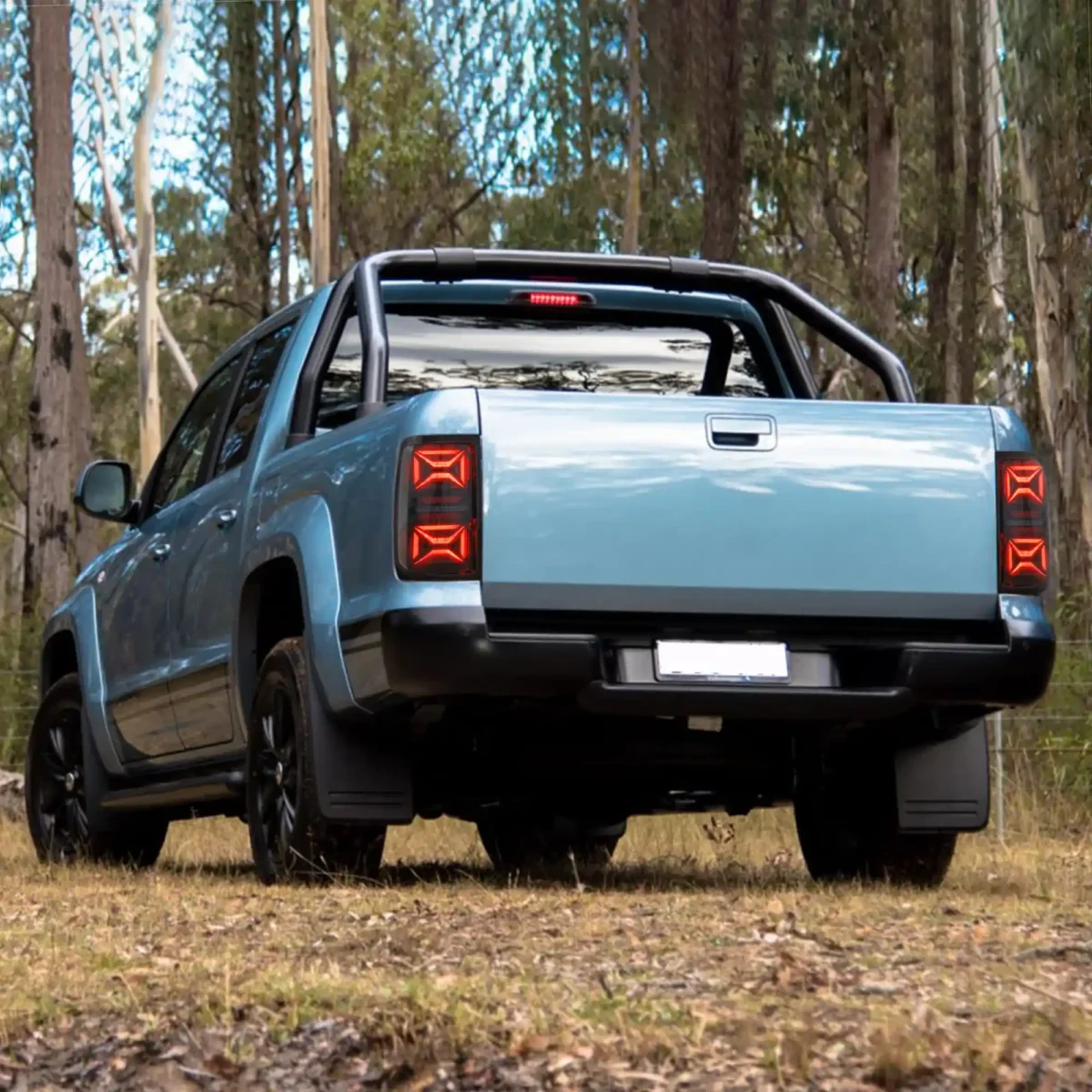 10-22 VW Amarok LED Tail lights With Dynamic Sequential - Image 10